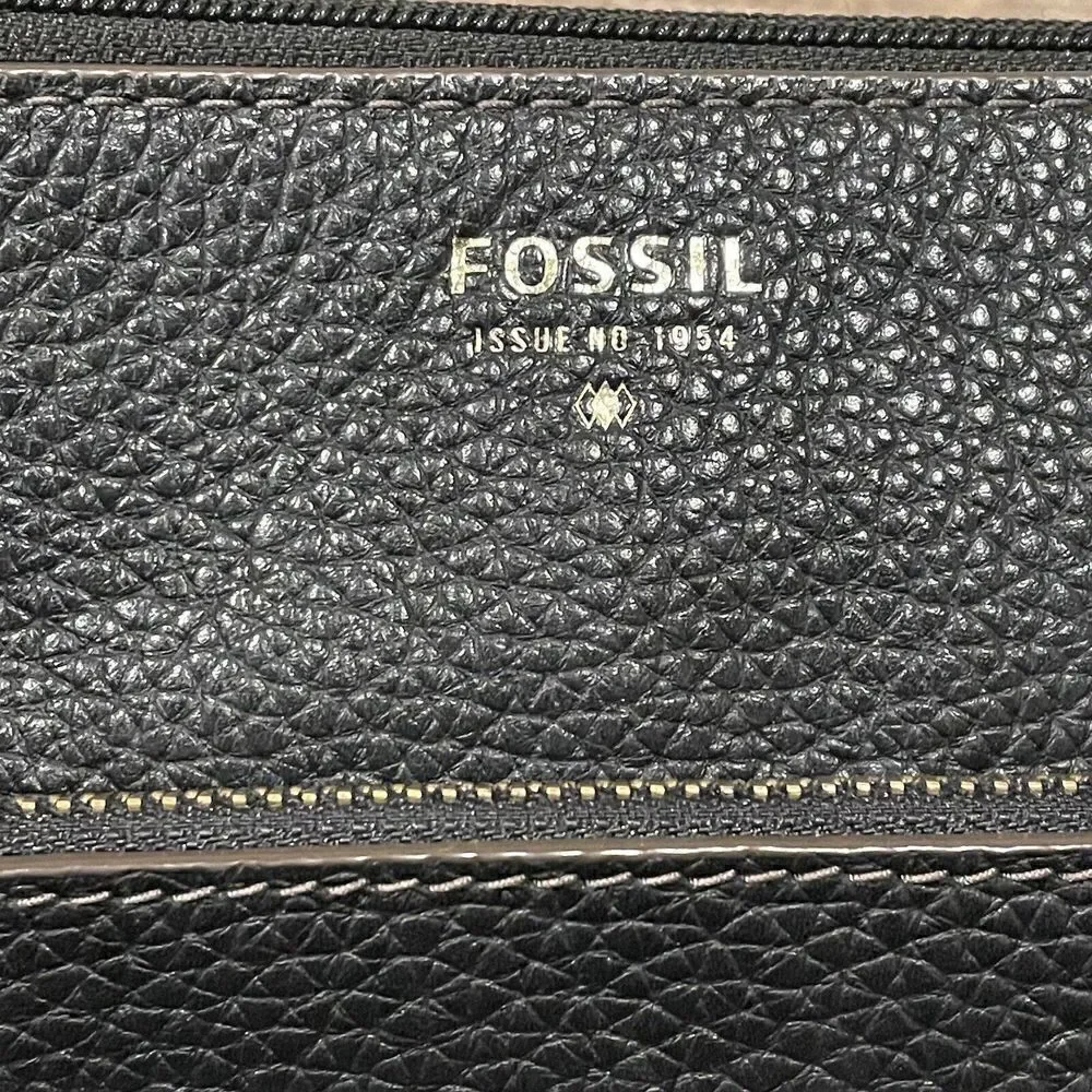 Fossil vintage black